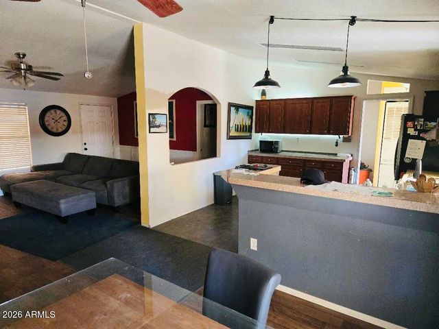 7901 E Javelina Avenue, Mesa, AZ 85209