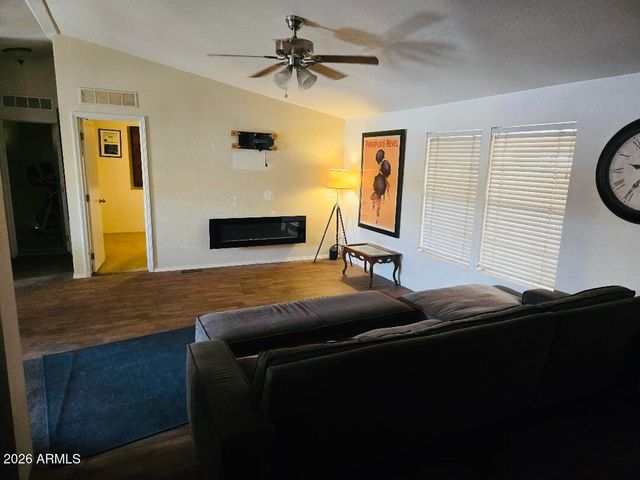 7901 E Javelina Avenue, Mesa, AZ 85209