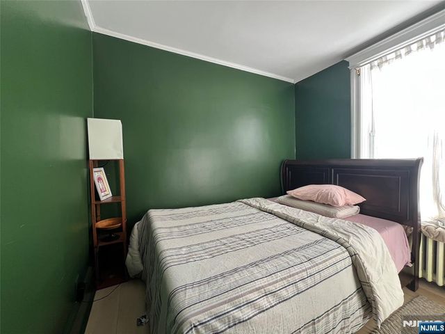 329 Centre Avenue, Secaucus, NJ 07094