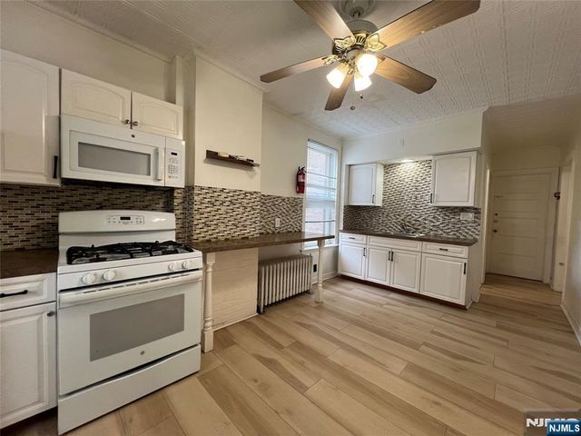 329 Centre Avenue, Secaucus, NJ 07094