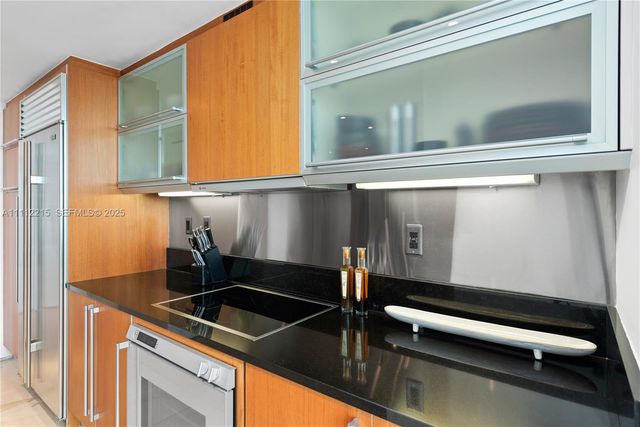 101 20th Street 2401, Miami Beach, FL 33139