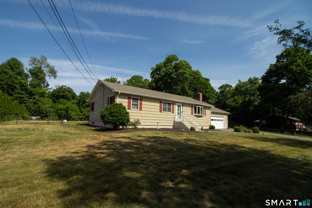 754 Riverside Drive, Orange, CT 06477