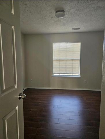 13064 Peppergate Lane, Houston, TX 77044