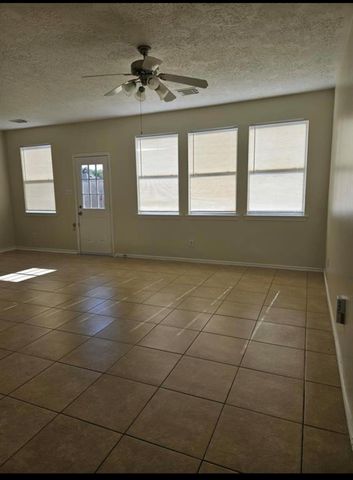 13064 Peppergate Lane, Houston, TX 77044