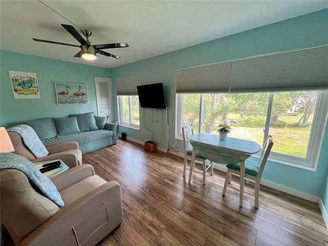 2021 AUSTRALIA WAY W 59, Clearwater, FL 33763