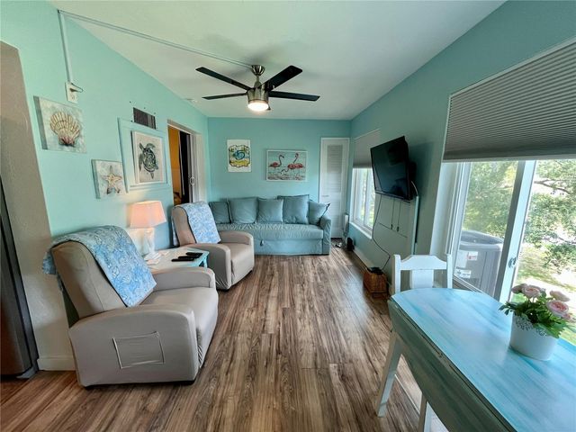 2021 AUSTRALIA WAY W 59, Clearwater, FL 33763