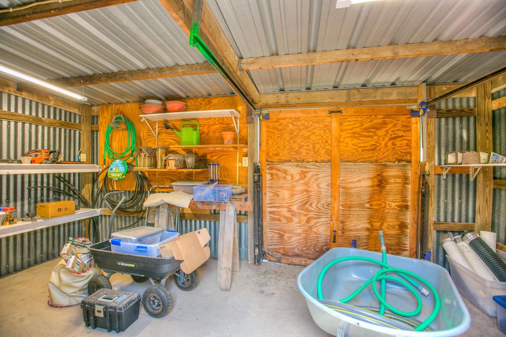Image 36 of property listing at 16101 Fitzgerald Drive, San Angelo, TX 76904