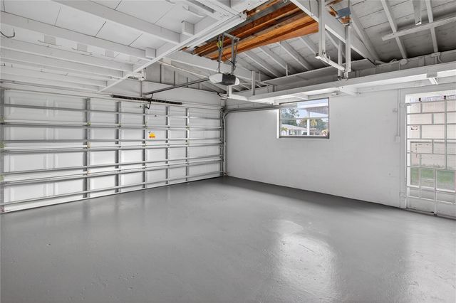 2554 68TH AVENUE S, St Petersburg, FL 33712