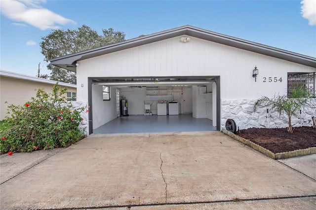 2554 68TH AVENUE S, St Petersburg, FL 33712