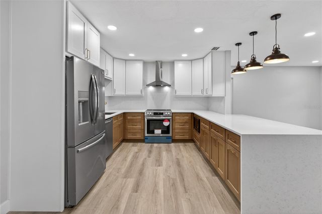 2554 68TH AVENUE S, St Petersburg, FL 33712