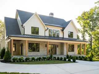 3809 Boston Theta Rd, Columbia, TN 38401