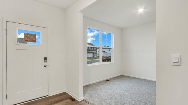 15060 W Oxford Lane, Manhattan, IL 60442