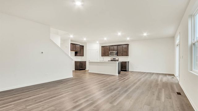 15060 W Oxford Lane, Manhattan, IL 60442