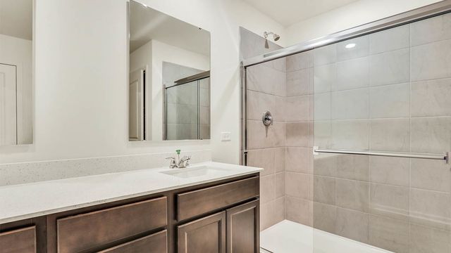 15060 W Oxford Lane, Manhattan, IL 60442