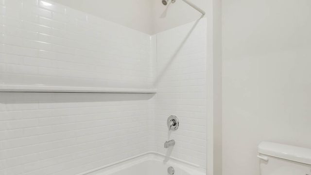 15060 W Oxford Lane, Manhattan, IL 60442