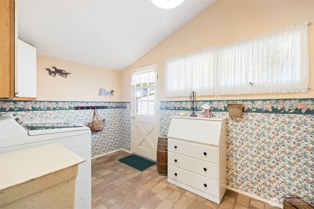 187 Duce Lane, Port Angeles, WA 98362