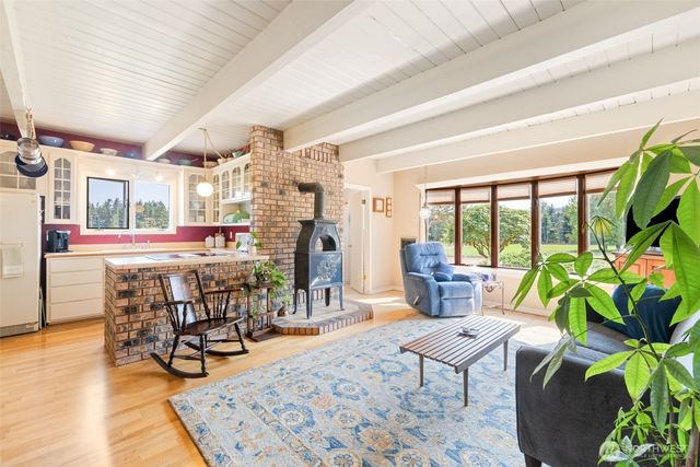 187 Duce Lane, Port Angeles, WA 98362