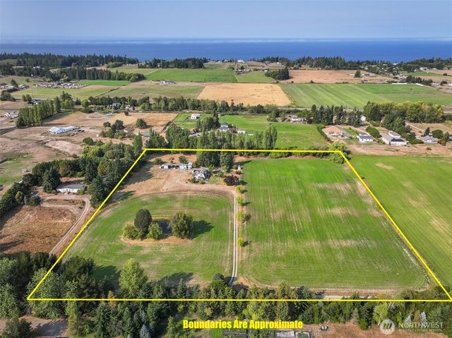 187 Duce Lane, Port Angeles, WA 98362