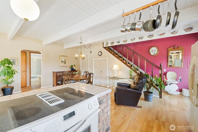 187 Duce Lane, Port Angeles, WA 98362