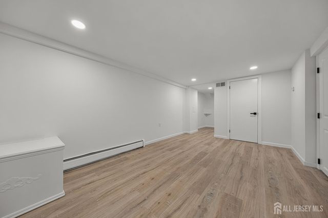 24 Morgan Drive, Edison, NJ 08817