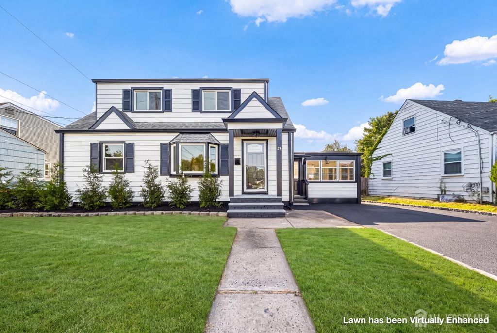 24 Morgan Drive, Edison, NJ 08817