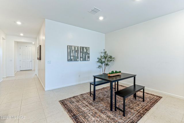 8705 E Creamy Cliffrose Trail, Vail, AZ 85641
