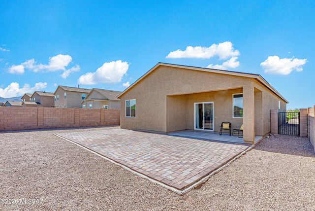 8705 E Creamy Cliffrose Trail, Vail, AZ 85641