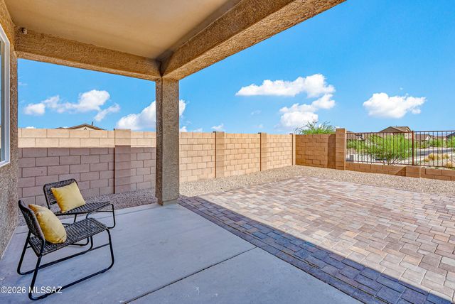 8705 E Creamy Cliffrose Trail, Vail, AZ 85641