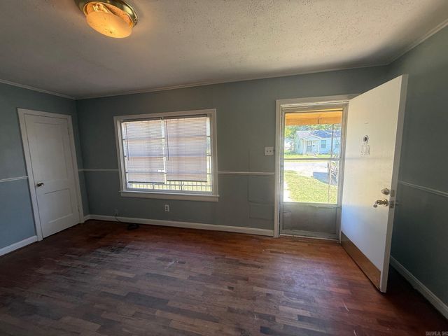 310 W 24th Avenue, Pine Bluff, AR 71601