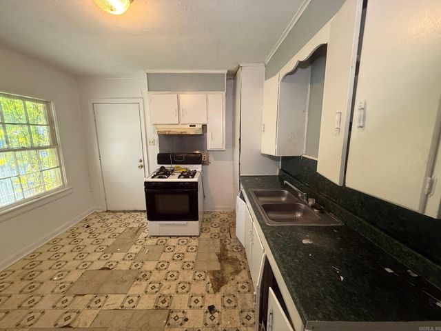 310 W 24th Avenue, Pine Bluff, AR 71601