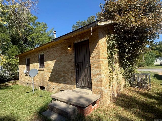 310 W 24th Avenue, Pine Bluff, AR 71601