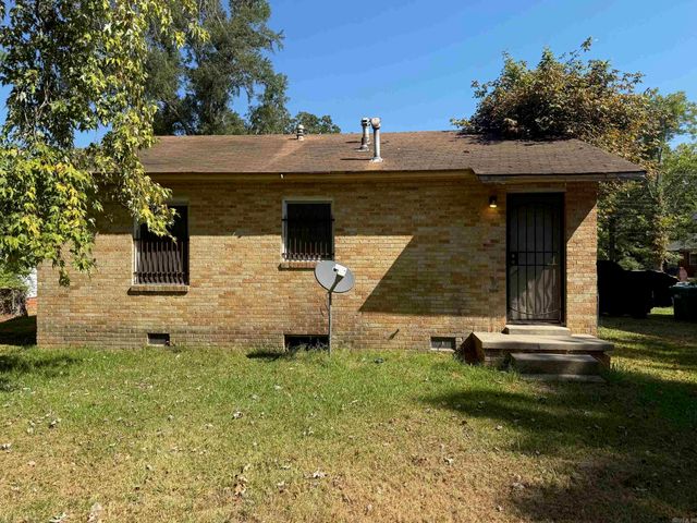 310 W 24th Avenue, Pine Bluff, AR 71601
