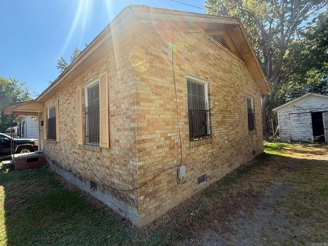 310 W 24th Avenue, Pine Bluff, AR 71601