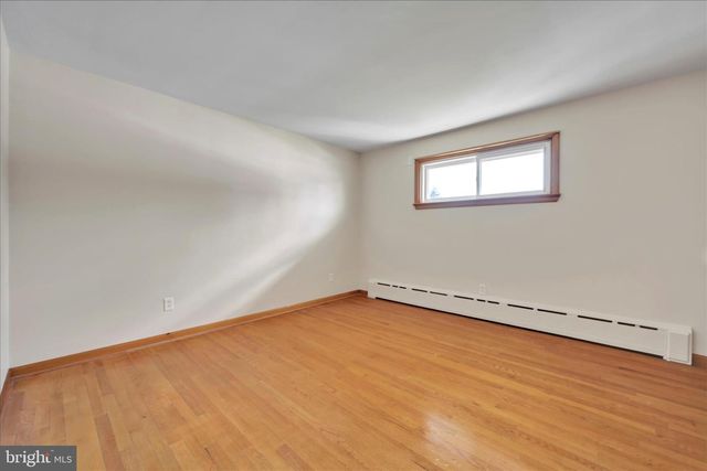 263 EISENHOWER RD, Palmyra, PA 17078