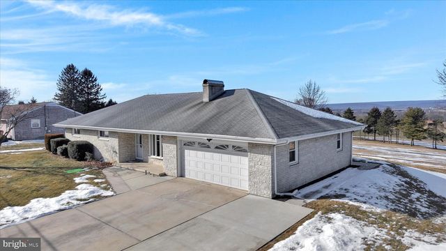 263 EISENHOWER RD, Palmyra, PA 17078