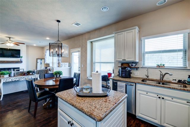 5901 Scenic Lake DR, Georgetown, TX 78626