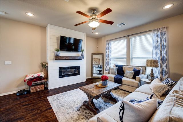 5901 Scenic Lake DR, Georgetown, TX 78626
