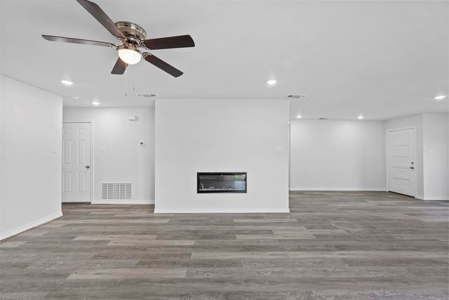 6202 Glenmoor Drive, Garland, TX 75043