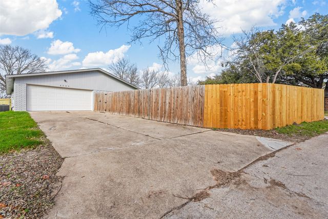6202 Glenmoor Drive, Garland, TX 75043