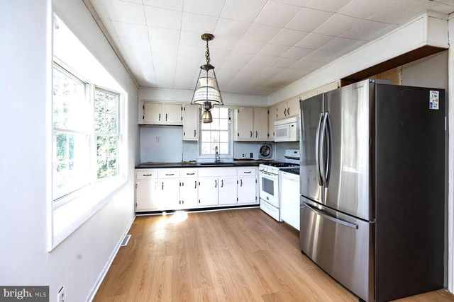 1520 CHESTNUT AVE, Haddon Heights, NJ 08035