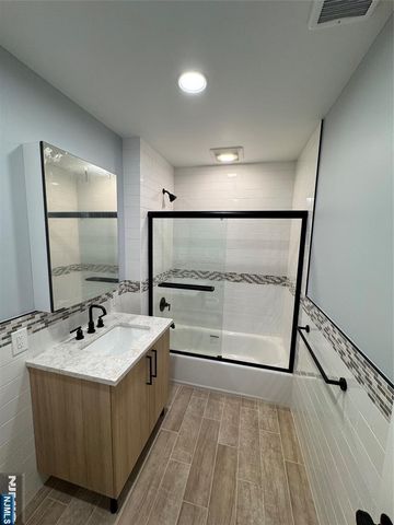 630 Bloomfield Avenue a, Verona, NJ 07044