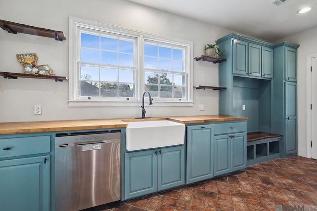 5850 La Hwy 74, St Gabriel, LA 70776