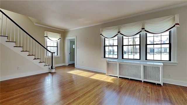 23 Oxford Road, Ben Avon Heights, PA 15202