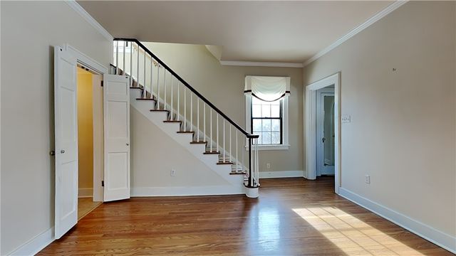 23 Oxford Road, Ben Avon Heights, PA 15202