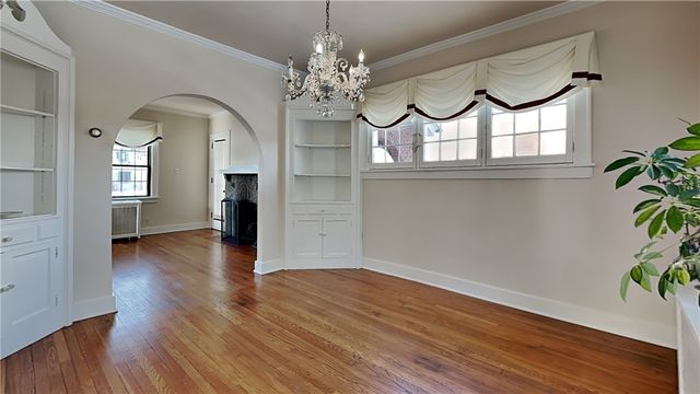 23 Oxford Road, Ben Avon Heights, PA 15202