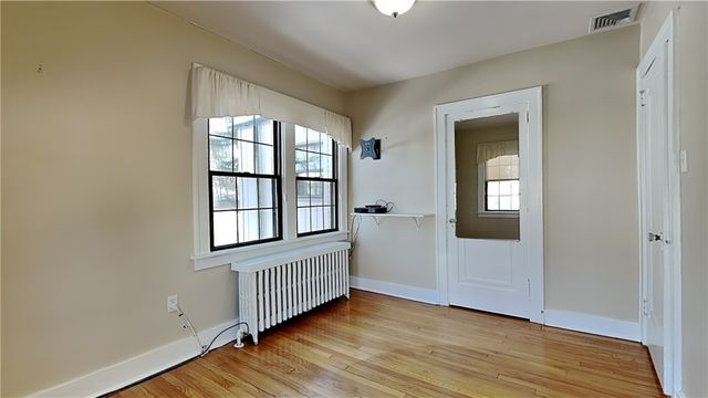 23 Oxford Road, Ben Avon Heights, PA 15202