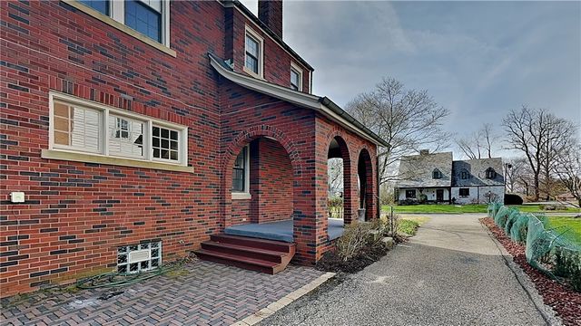 23 Oxford Road, Ben Avon Heights, PA 15202