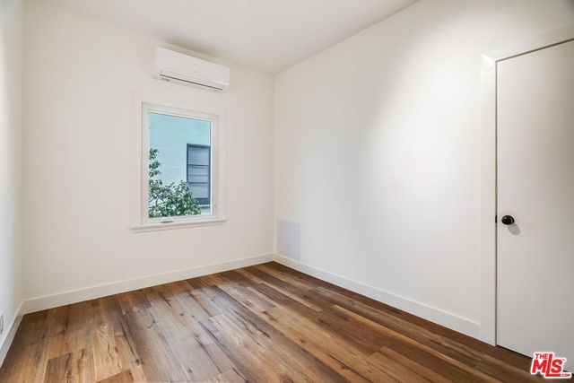 151 N Swall Drive 1, Beverly Hills, CA 90211
