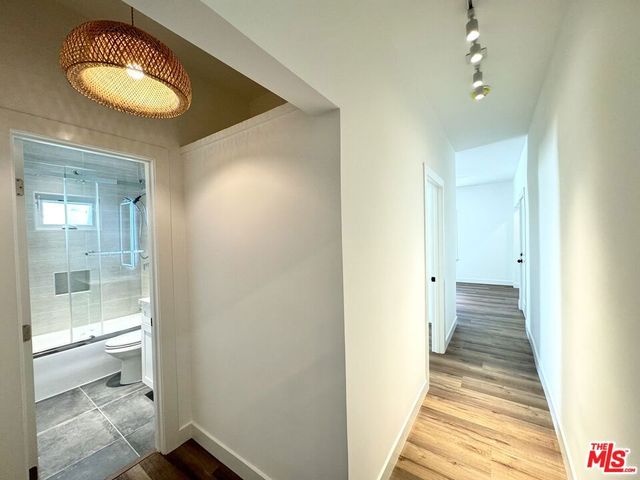 151 N Swall Drive 1, Beverly Hills, CA 90211