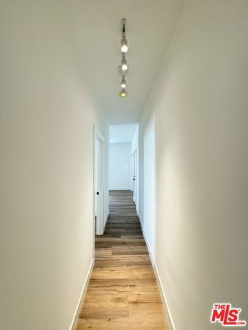 151 N Swall Drive 1, Beverly Hills, CA 90211